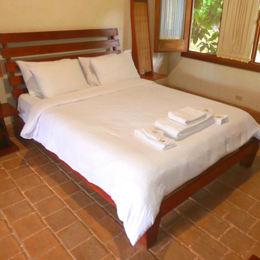 Hotel Casa De Campo Pedasi Pedasi Town Bagian luar foto