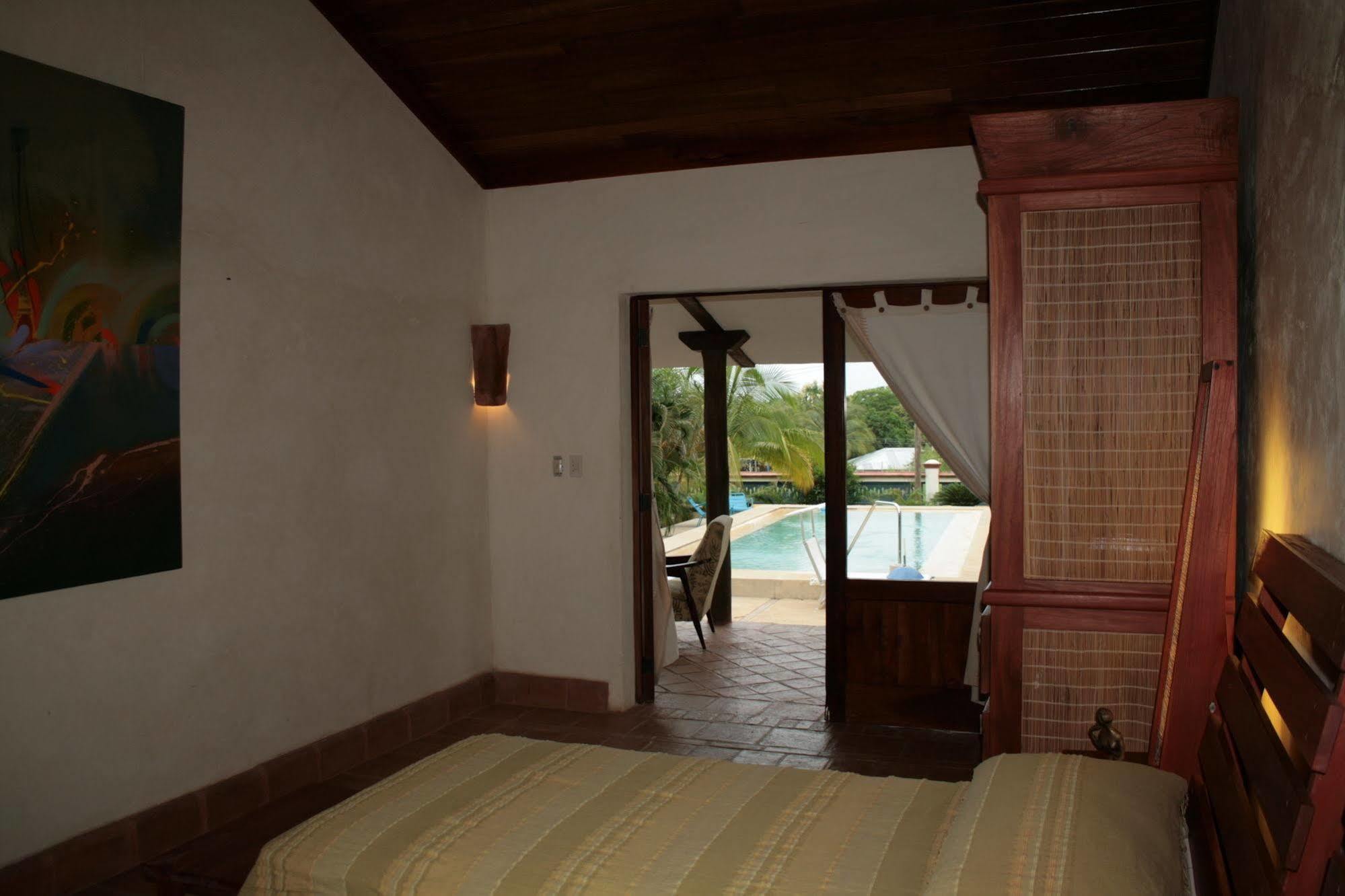 Hotel Casa De Campo Pedasi Pedasi Town Bagian luar foto